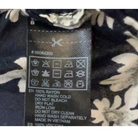 XXI open front floral top - Picture 4 of 5